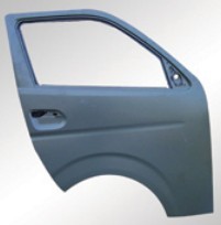 TOYOTA HIACE (2009-) FRONT DOOR-RH